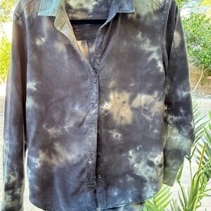 Cloth & Stone Black and Cream Tie-Dye Button Down Shirt